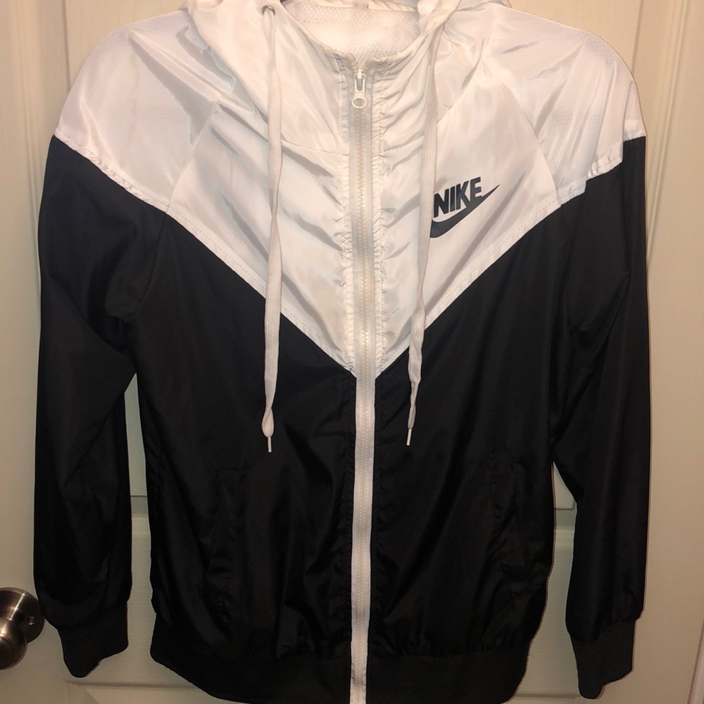 Nike windbreaker